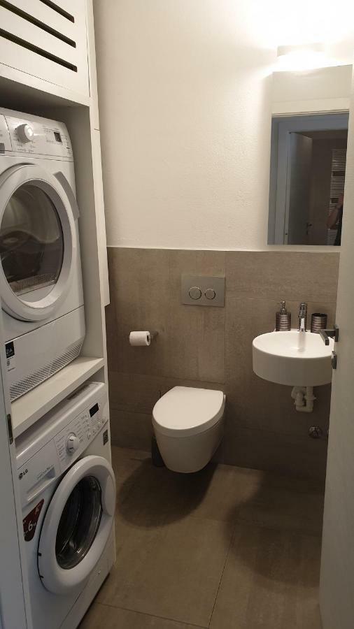 Apartment Old Wall Como Center Dış mekan fotoğraf