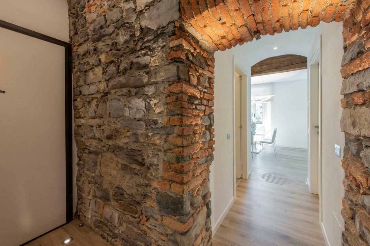 Apartment Old Wall Como Center Dış mekan fotoğraf